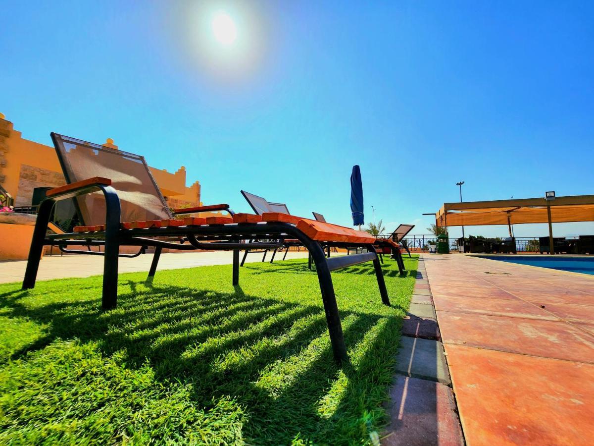 Отель Front Line Heaven Al Burj Экстерьер фото